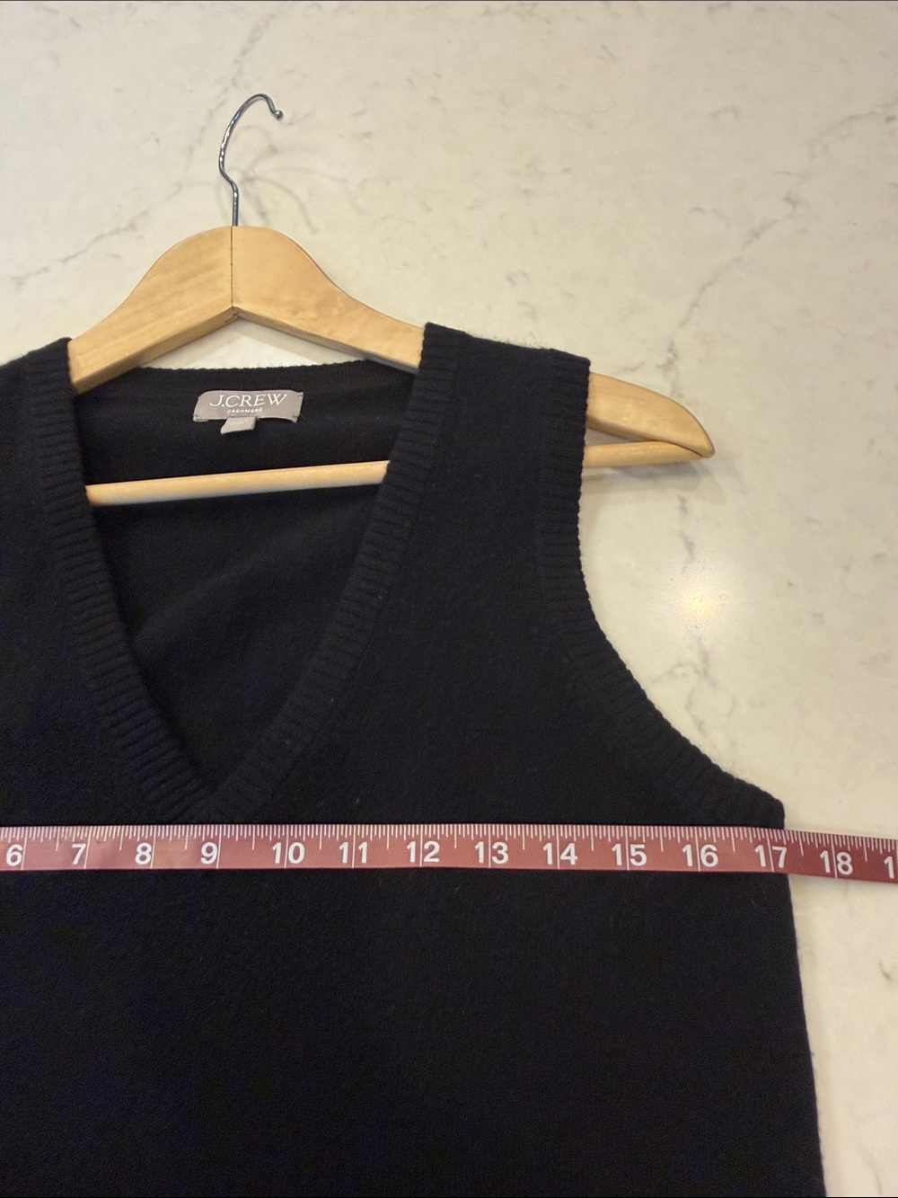 J.Crew Black V-Neck Cashmere Sleeveless Knit Vest Size Small - Picture 4 of 6